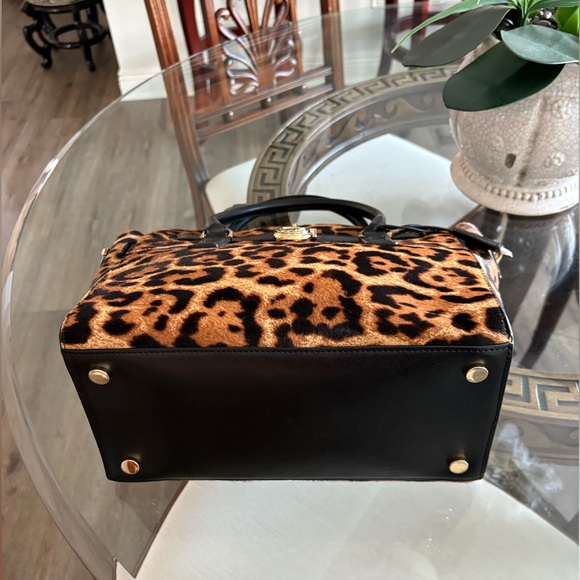🤎🖤MICHAEL KORS HAMILTON LARGE CALF HAIR LEOPARD AND LEATHER SATCHEL BAG! 🤎🖤 - Picture 3 of 9